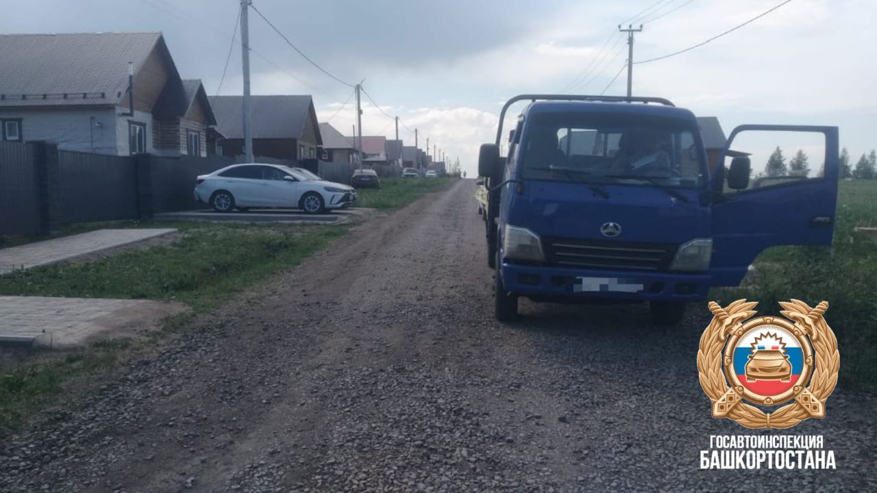 В Иглино грузовик сбил 6-летнюю девочку