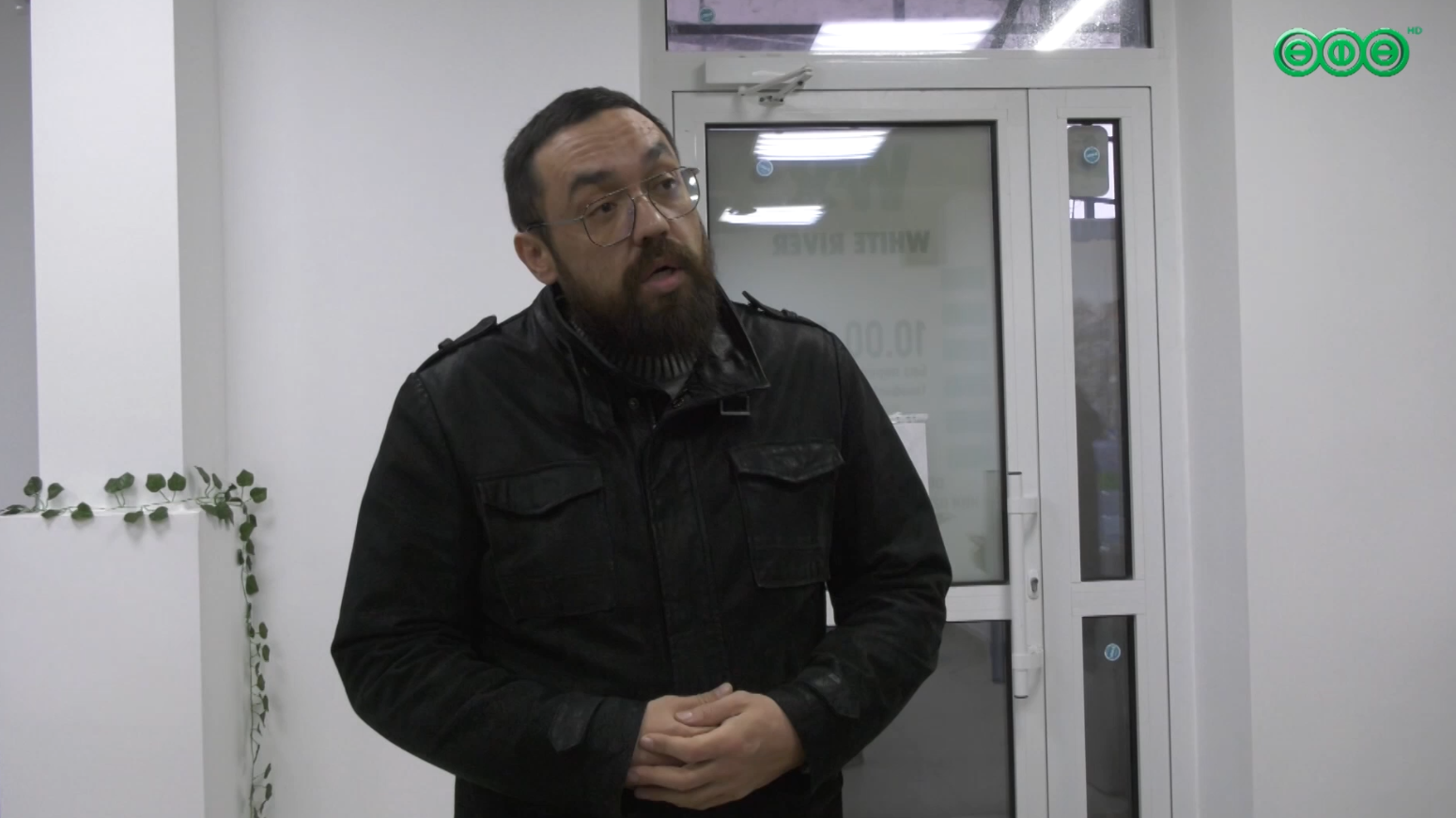 Куда пропали деньги и машины клиентов автосалона WhiteRiver