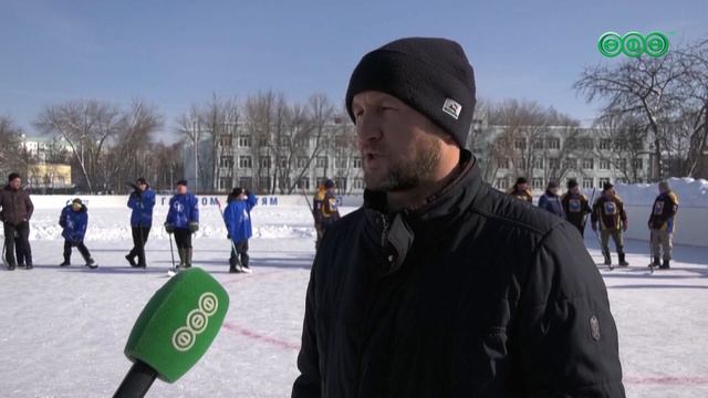 В минувшие выходные в Деме состоялся завершающий хоккейный турнир в валенках