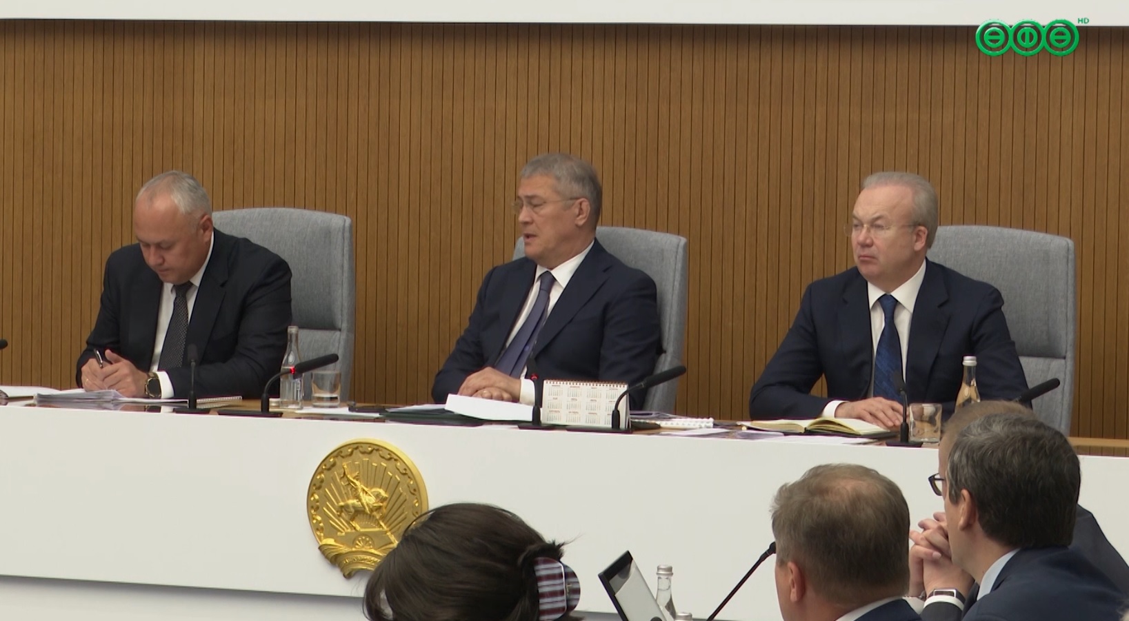 Власти Башкирии рассказали, когда включат отопление и что сделают с большегрузами