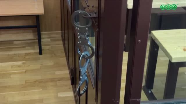 Уфимский суд отправил в СИЗО девушку, напавшую на одноклассницу и ее сестру