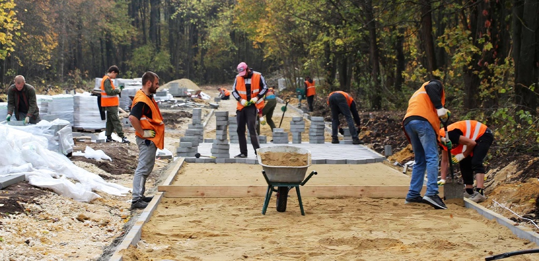 В Башкирии в 2026 году обновят 144 общественные территории