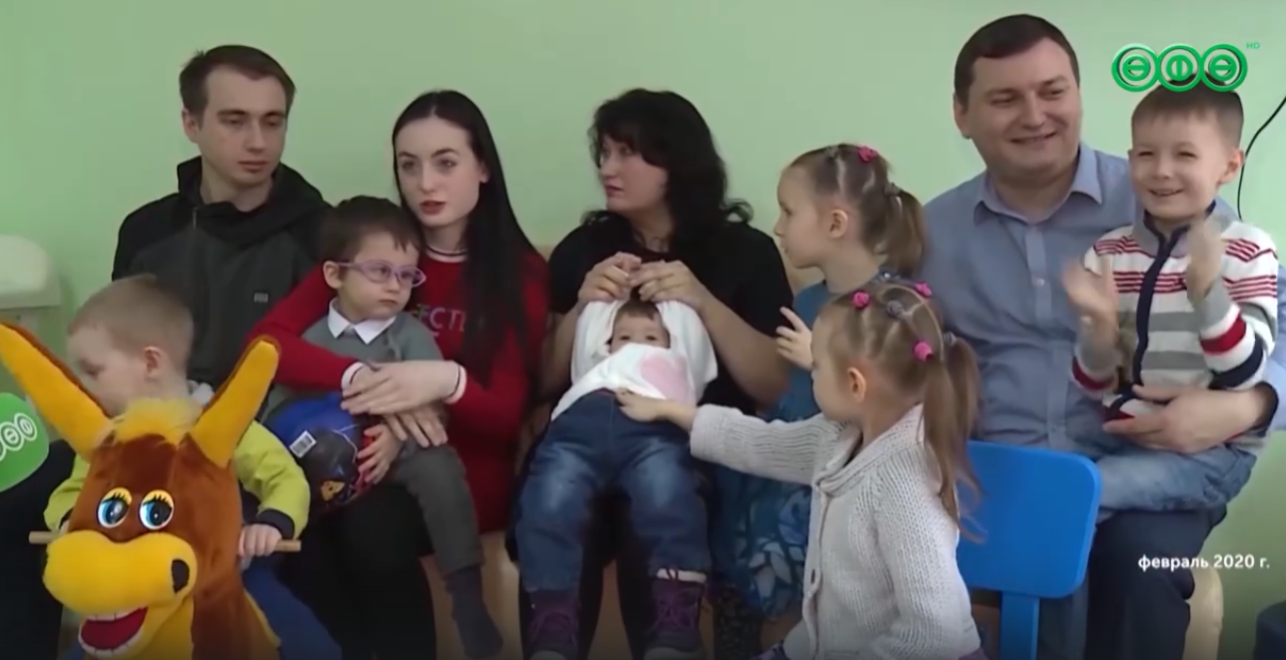 С начала года 625 приемных семей Башкирии получили единовременную выплату