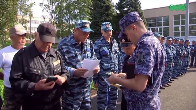 Рустам Шарипов поручил проверить школы на готовность к атакам БПЛА