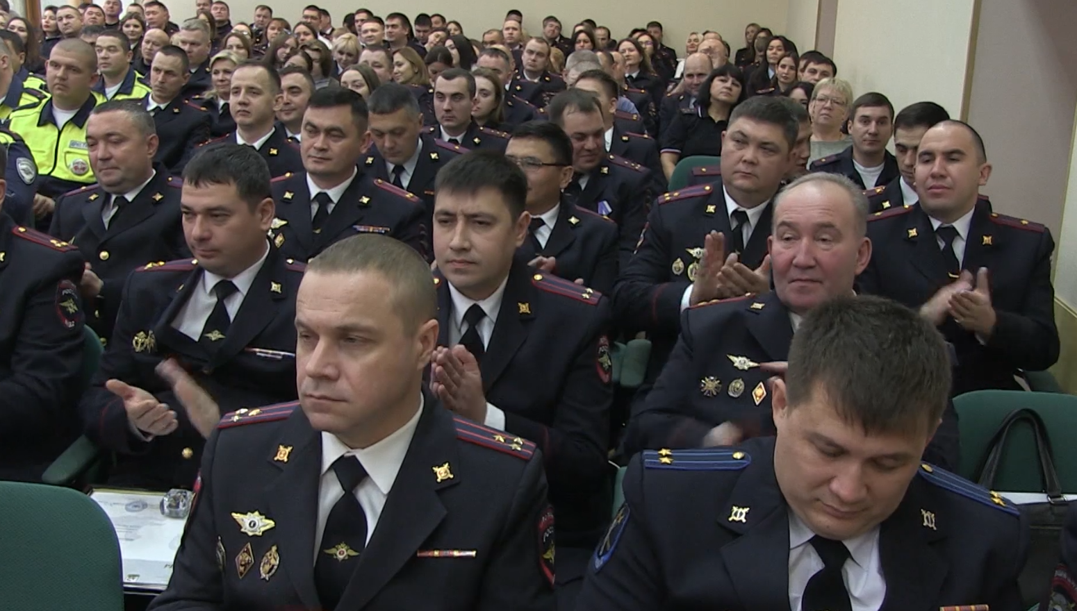 10 ноября свой профессиональный праздник отметили сотрудники МВД