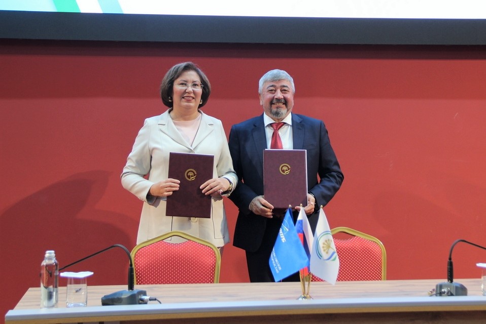 Профсоюзы и АСМО республики подписали соглашение о сотрудничестве